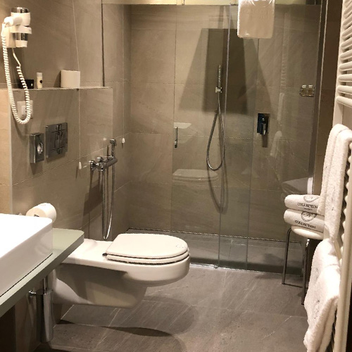 Konzept27_Reiseblog_Roadtrip durch Italien_Hotel Villa Cipressi in Varenna_02